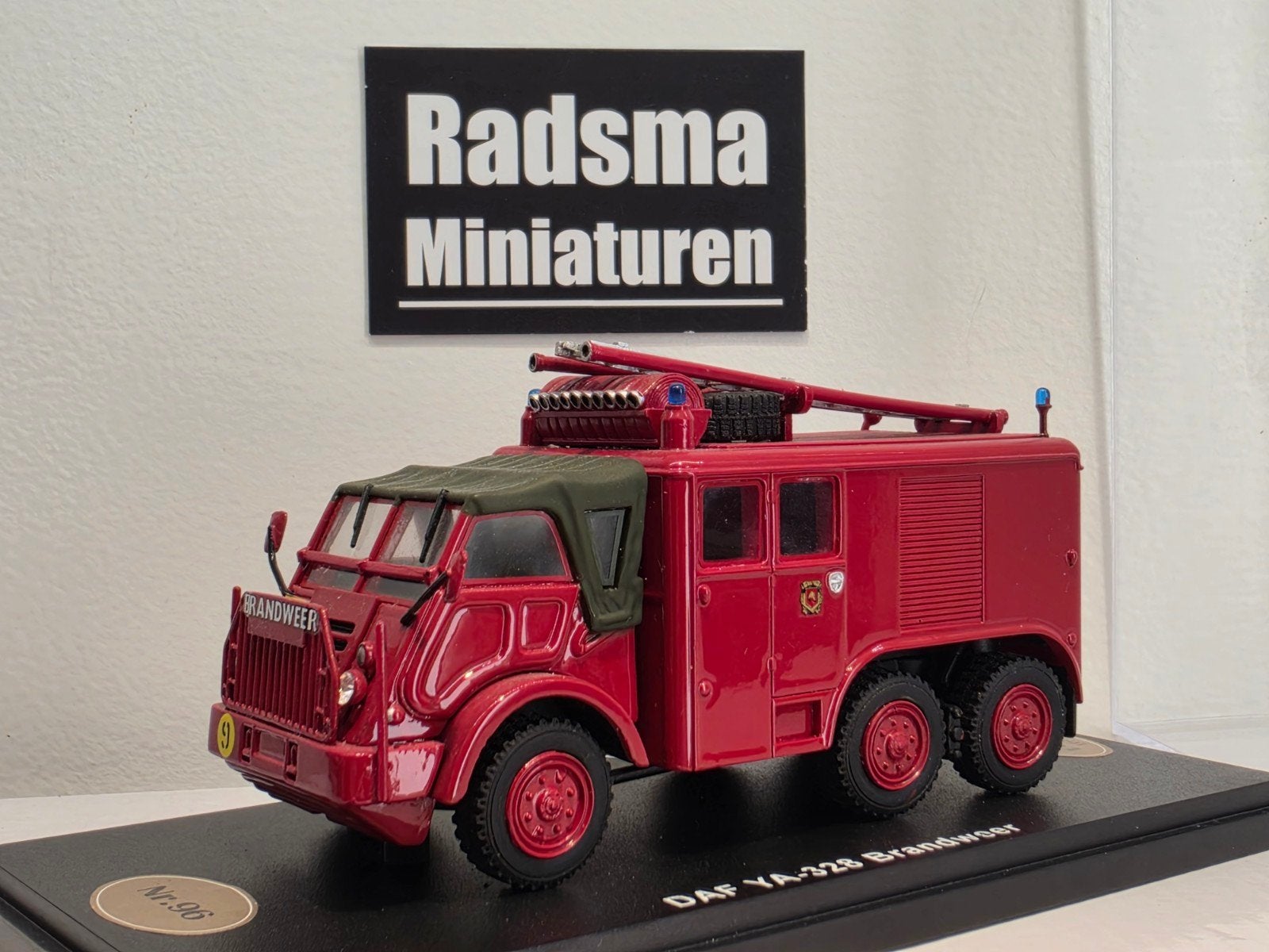 DAF YA-328 Brandweer - 1:50 Golden Oldies, Overige merken, Auto, Ophalen of Verzenden, Zo goed als nieuw
