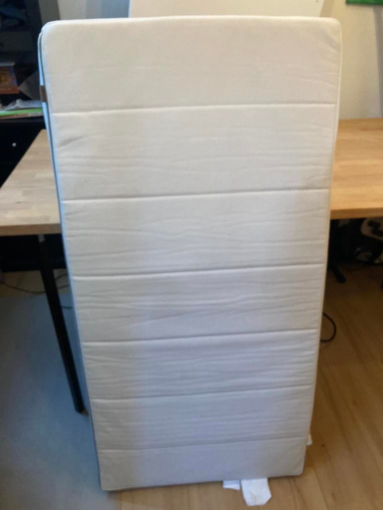 Ikea peutermatras krummelur, Ophalen, 190 cm of minder, Zo goed als nieuw, Eenpersoons