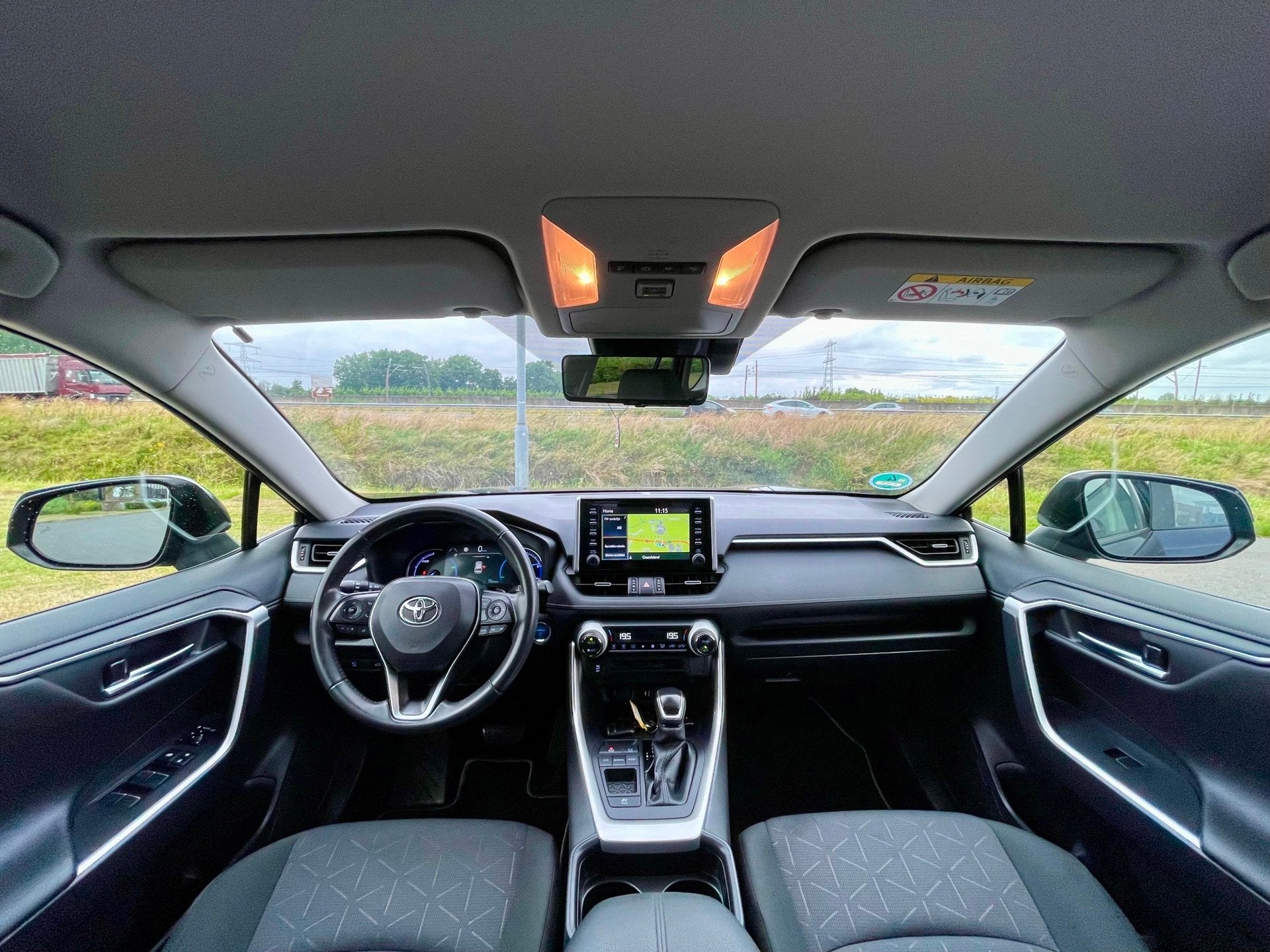 Toyota RAV4 2.5 Hybrid Dynamic Aut, Acc, Cam, Navi, Carplay,, Dealer onderhouden, Stof, Gebruikt, Euro 6
