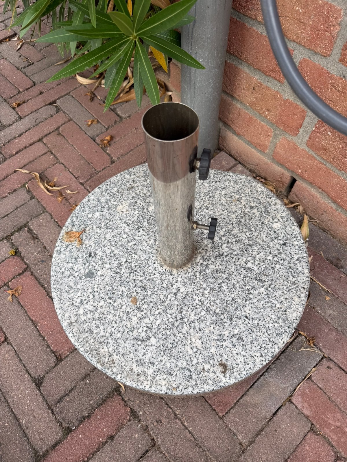 Tuin, Tuin en Terras, Ophalen of Verzenden, Zo goed als nieuw, Minder dan 1 meter, Parasolvoet