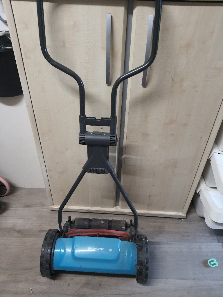 Gardena  handgrasmaaier, Ophalen, Gebruikt, Handgrasmaaier, 30 t/m 39 cm