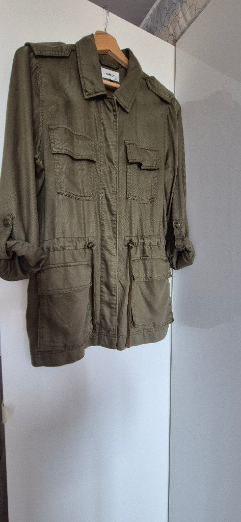 Only zomerse parka jasje XS 'army groen zgan, Only, Ophalen of Verzenden, Zo goed als nieuw, Maat 34 (XS) of kleiner