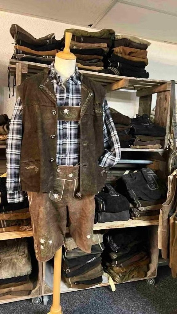 ZOMER ACTIE ORIGINELE LEDERHOSEN NU VANAF 20 EURO, Djt@dejuistetoon.eu, Overige maten, Ophalen of Verzenden, Zo goed als nieuw