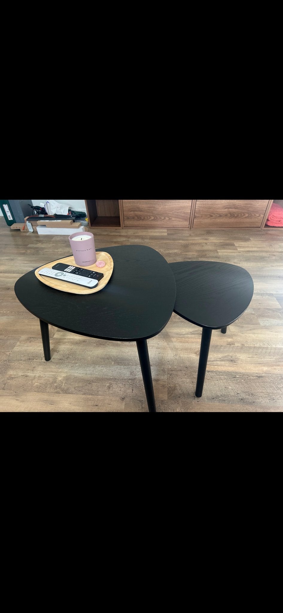 Set van 2 zwarte Triangel bijzettafels - Leenbakker, Ophalen, Minder dan 45 cm, 55 tot 75 cm, Zo goed als nieuw
