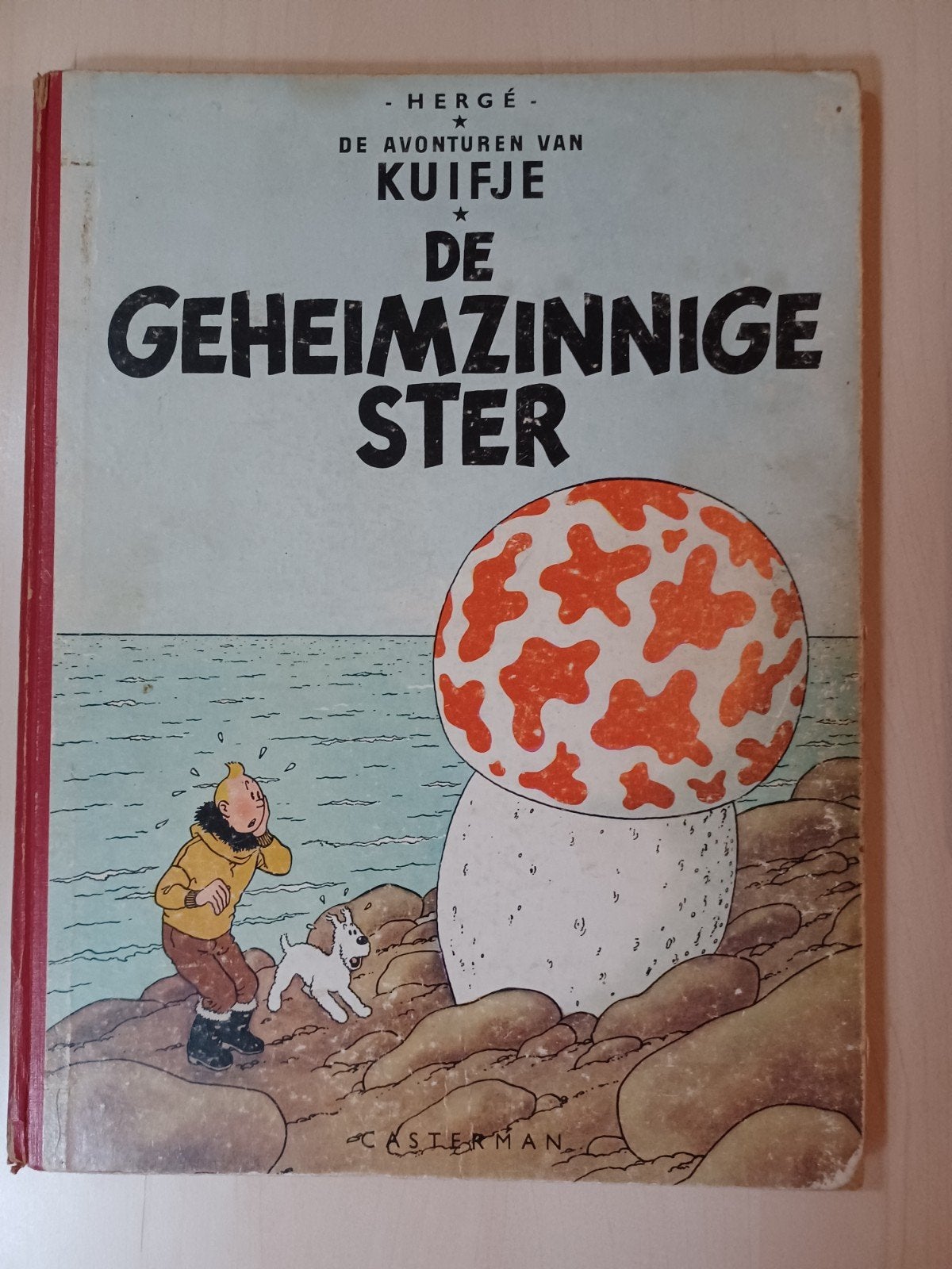 zie foto's, Eén stripboek, Ophalen, Gelezen, Hergé