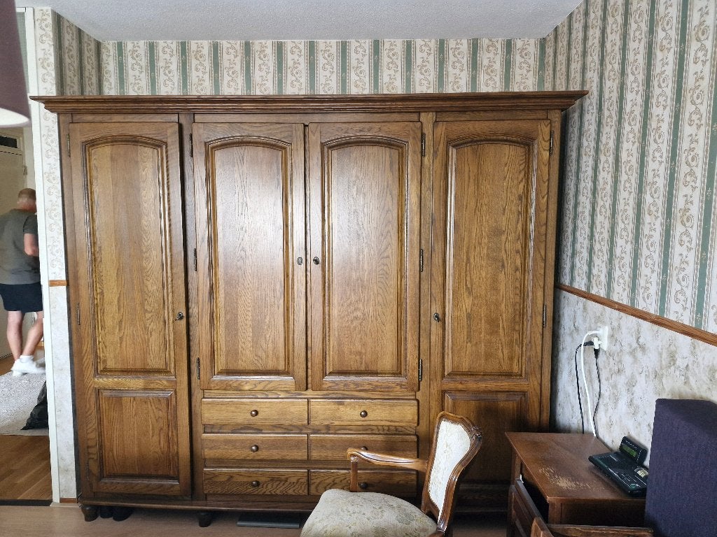 Grote eiken kledinkast, Gebruikt, 200 cm of meer, Eikenhout, Massief eiken