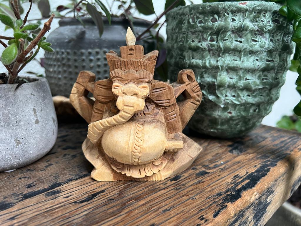 Ganesh massief houtsnijwerk boeddha Ganesha, Huis en Inrichting, Woonaccessoires | Boeddhabeelden, Verburgt Vintage, Ophalen of Verzenden