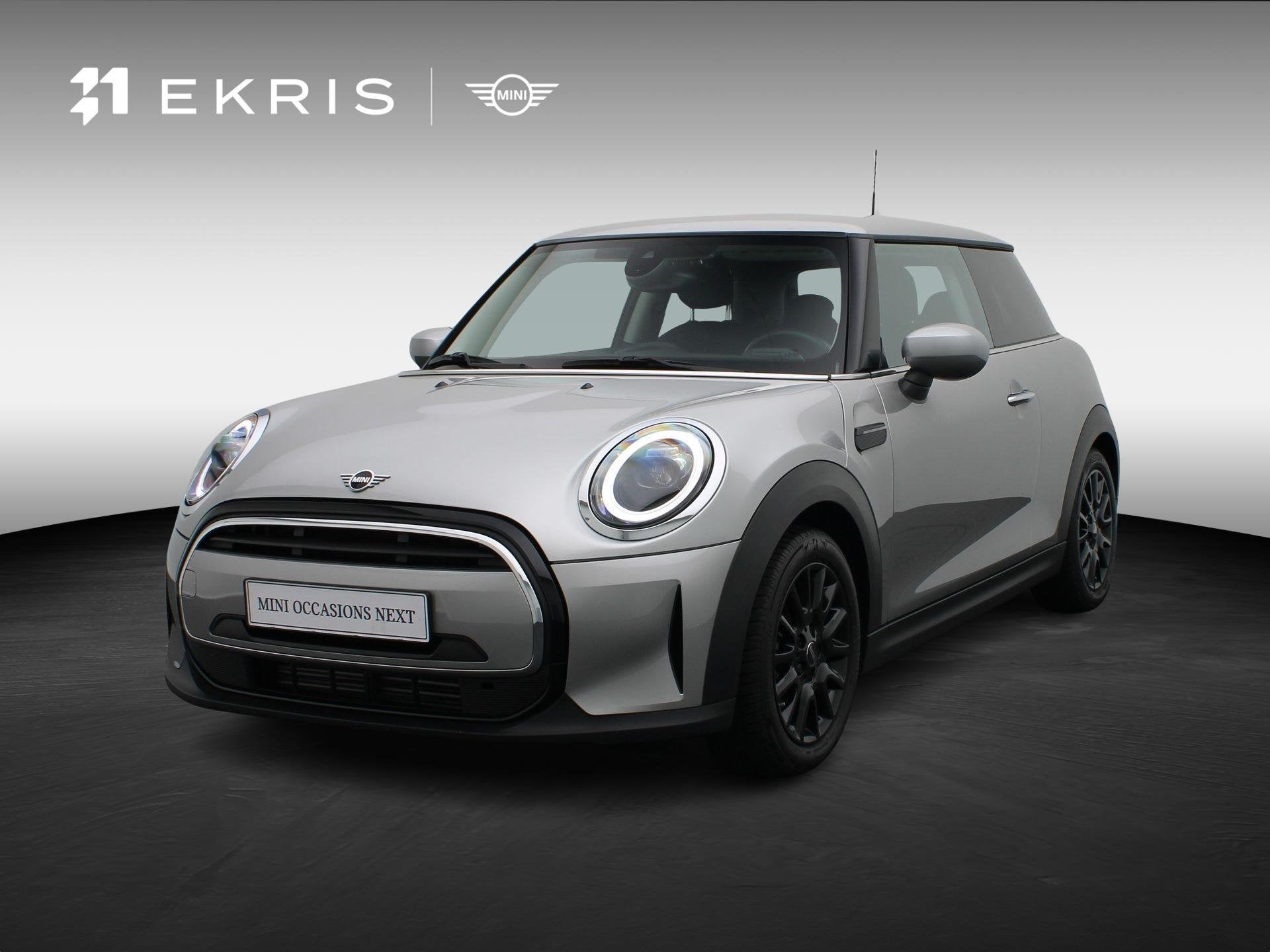 MINI 3-Deurs Cooper Premium Pakket + PDC + LED + Driving Ass