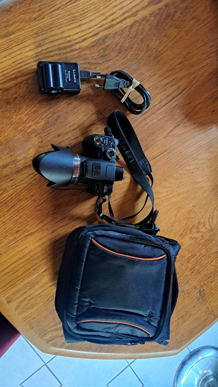 Panasonic Lumix FZ38 - 12MP, 18x Zoom met accessoires, Gebruikt, Panasonic, 12 megapixels, Ophalen of Verzenden