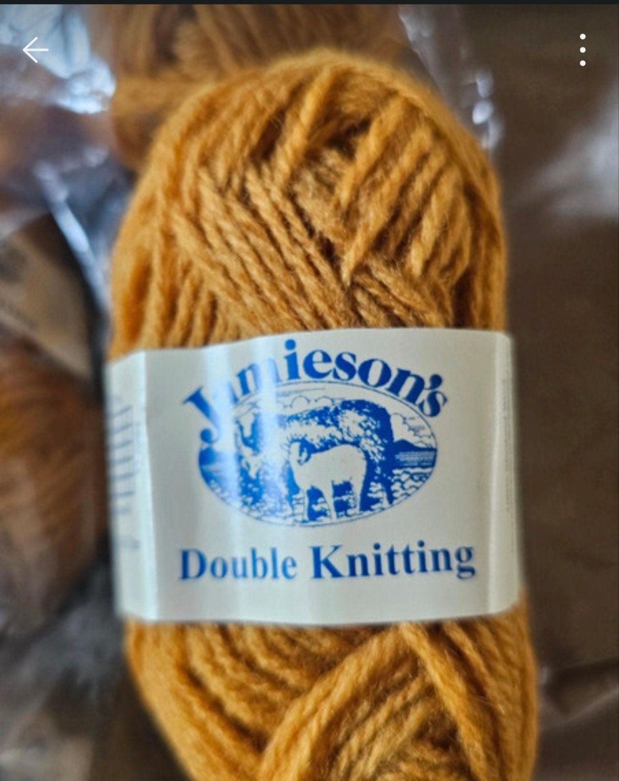10 bollen Jamieson's Double Knitting wol - Mosterdgeel, Ophalen of Verzenden, Nieuw, Breien of Haken, Wol of Garen