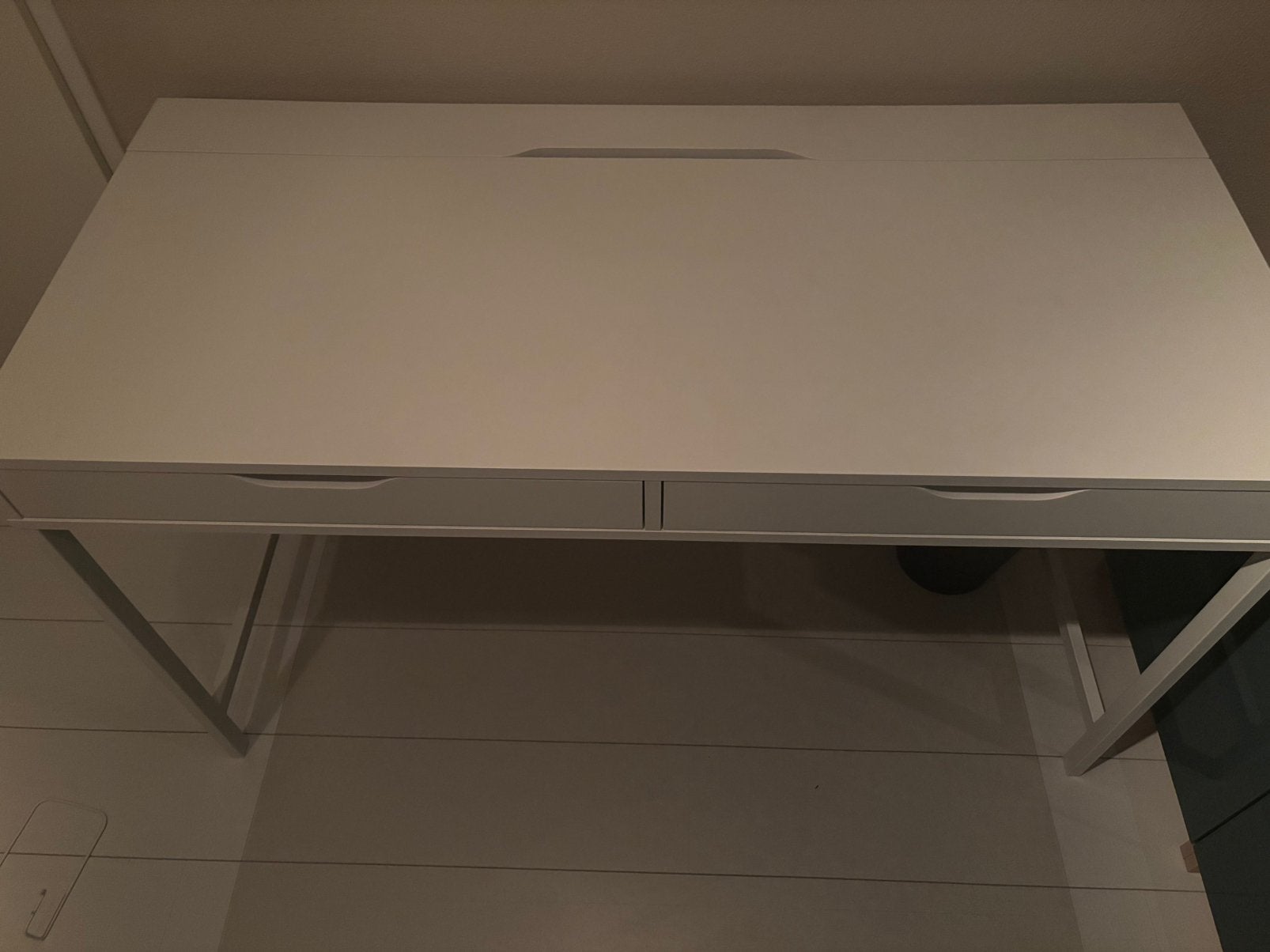 Bureau alex ikea, Kabelgoot, Hout, 132 cm, Ophalen of Verzenden