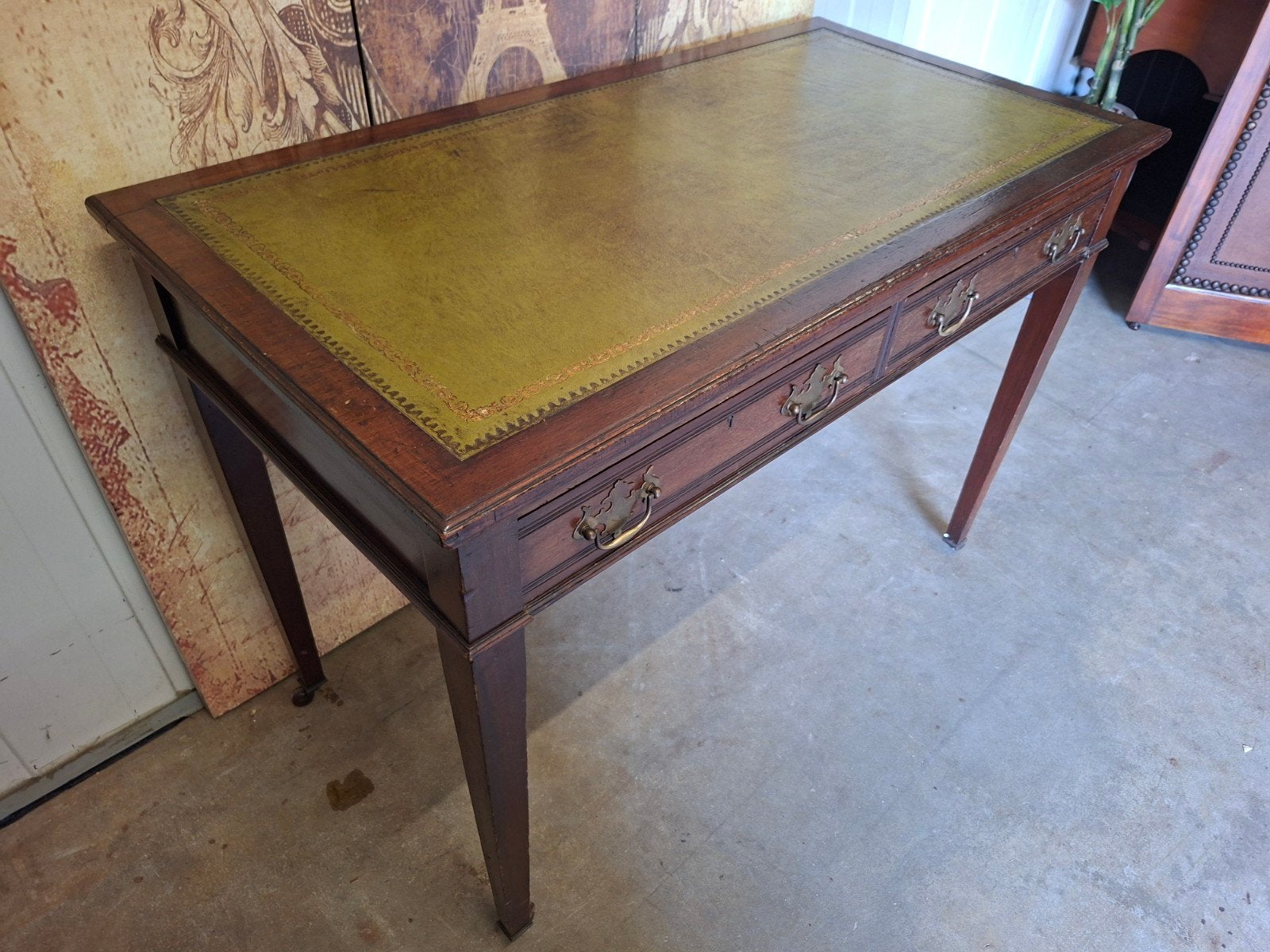 Antieke schrijftafel. bureau, desk met leder inleg, Ophalen of Verzenden