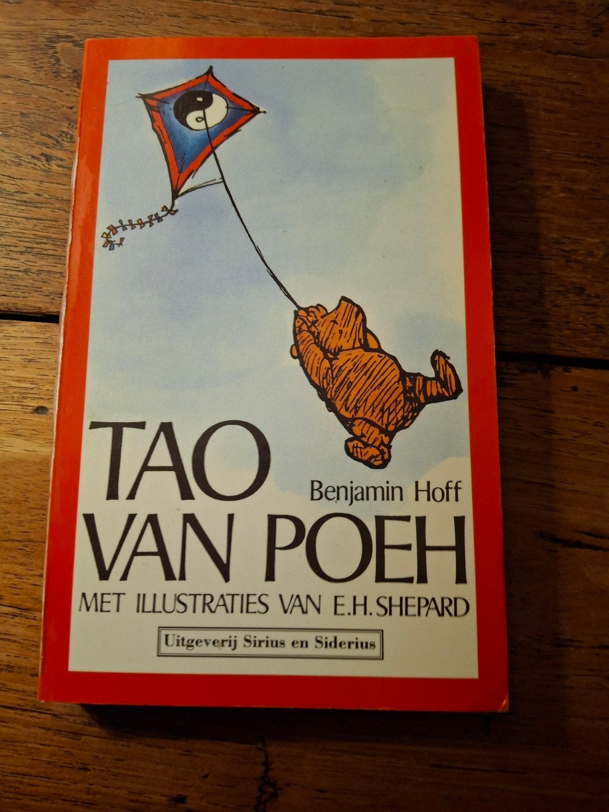 Benjamin Hoff - Tao van Poeh, Boeken, Gelezen, Overige typen, Ophalen of Verzenden, Benjamin Hoff