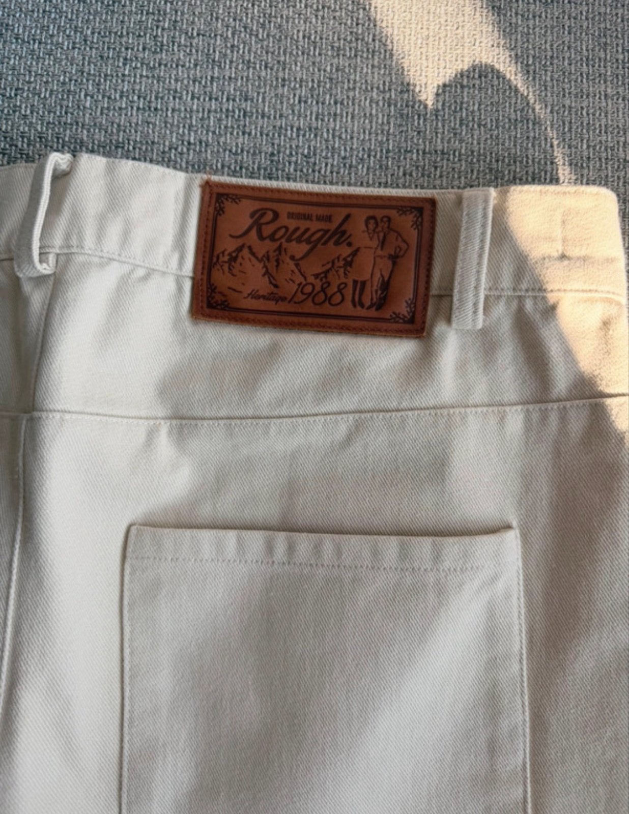 Rough Baggy Crème Jeans Maat 34 (vergelijkbaar M) Nieuw, Ophalen of Verzenden, Nieuw