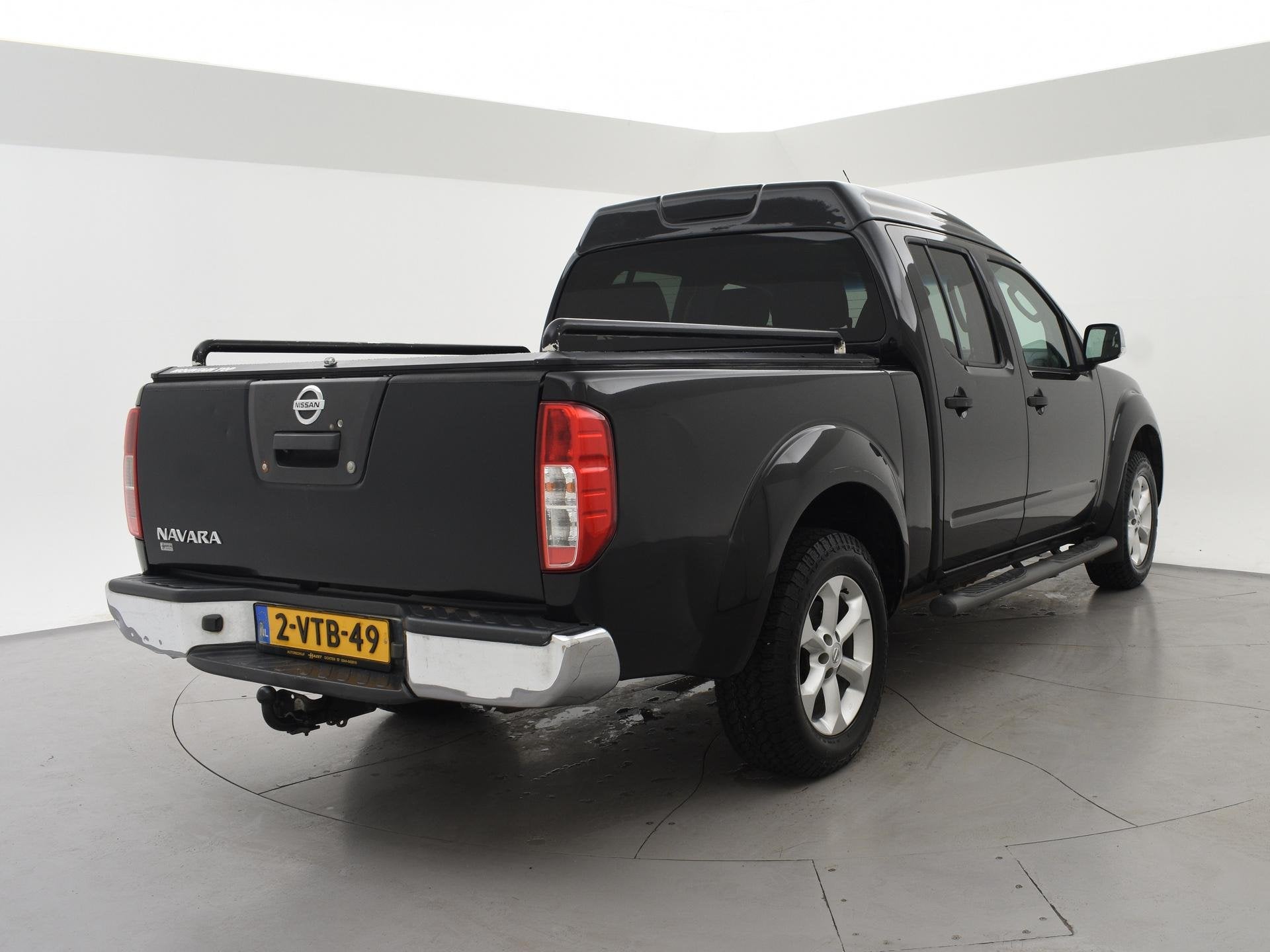 Nissan Navara 2.5 DCI 190 PK AUT. 4X4 5-PERSOONS DOUBLE CAB, Auto's, Nissan, Automaat, Stof, Gebruikt, Overige modellen