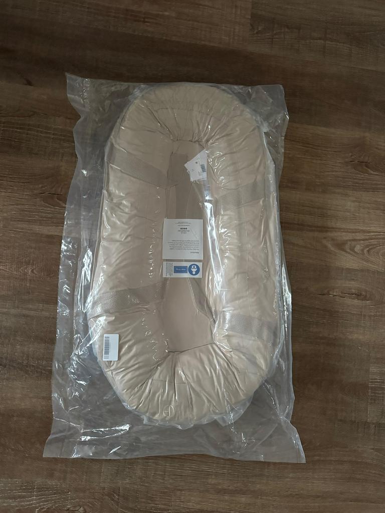 Nieuw! Elodie babynestje pure khaki in gesloten zak., Ophalen of Verzenden, Nieuw
