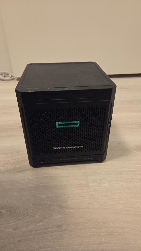 HP Microserver GEN 10 X3421 128GB SSD 8 GB RAM, Computers en Software, Servers, Ophalen, Gebruikt, 2 tot 3 Ghz, 8 GB