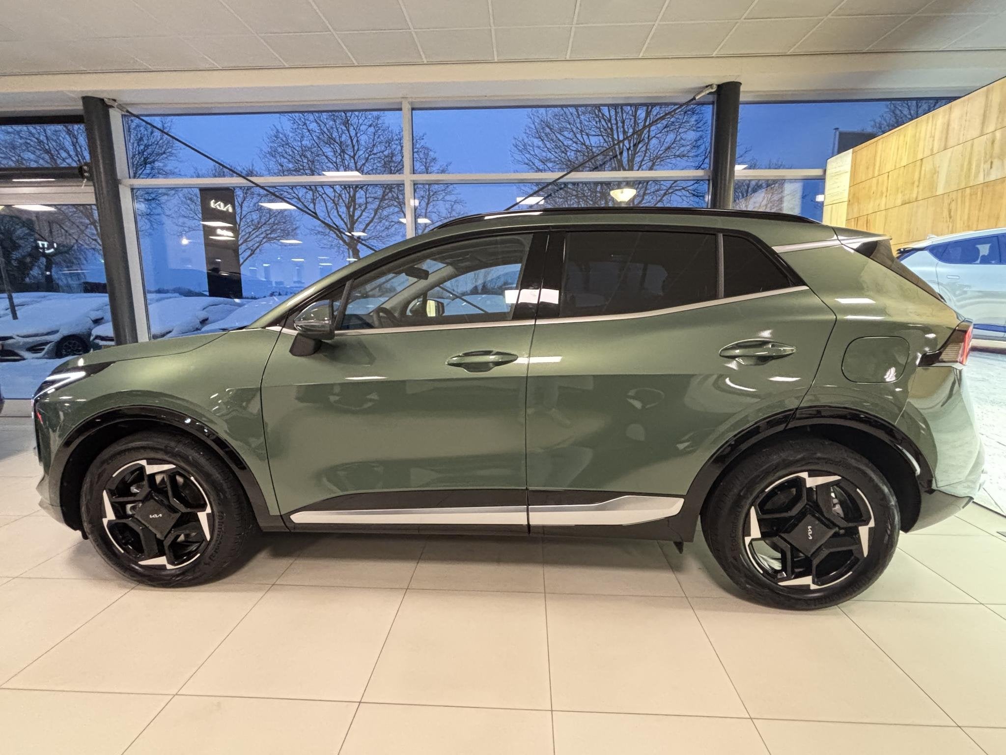 Kia Sportage 1.6 T-GDi Hybrid DynamicPlusLine Nu €4.500,-, Auto's, Euro 6, 4 cilinders, Leder en Stof, Nieuw
