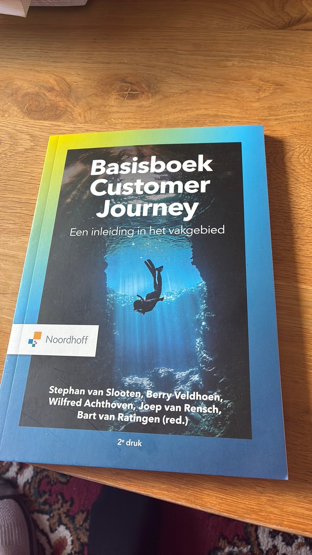 Basisboek customer journey, Boeken, Ophalen, Zo goed als nieuw, Economie en Marketing
