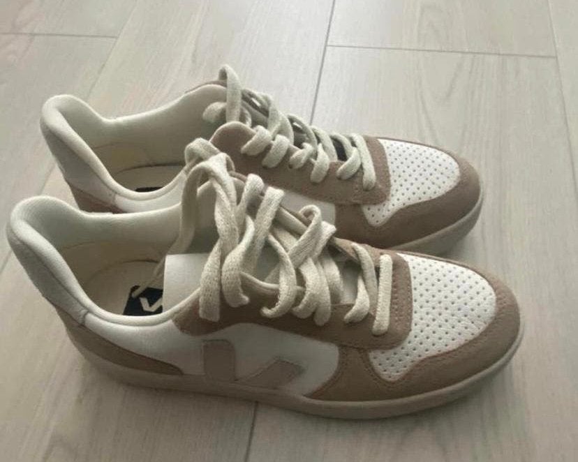 VEJA sneakers dames maat 38 NIEUW, Wit, Nieuw, Ophalen of Verzenden, Sneakers of Gympen