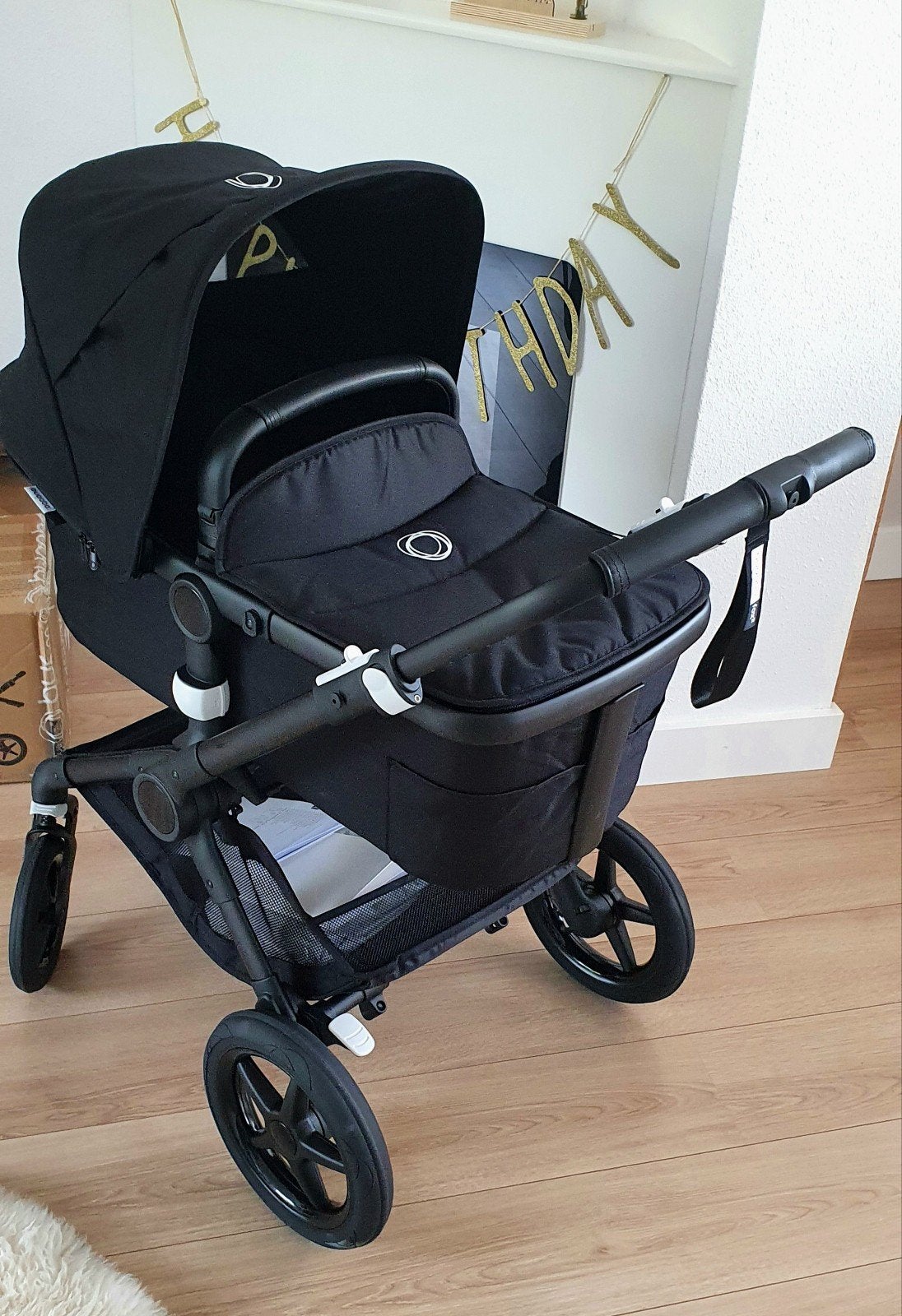 Nette Bugaboo fox all black zwart met accessoires, Ophalen, Zo goed als nieuw, Bugaboo