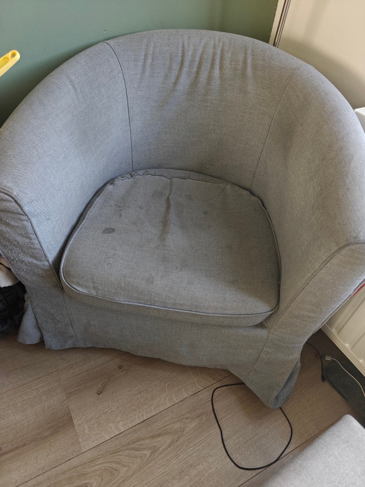 IKEA Tullsta stoel met grijze hoes (origineel rood), Huis en Inrichting, Ophalen, Gebruikt, 75 tot 100 cm, 75 tot 100 cm