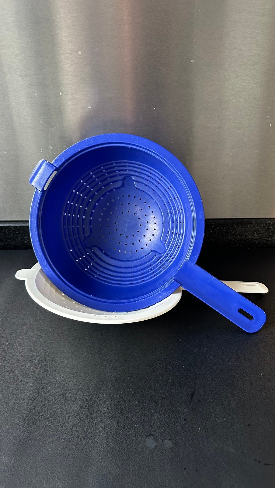 Tupperware blauwe vergiet, Gebruikt, Blauw, Overige typen, Ophalen of Verzenden