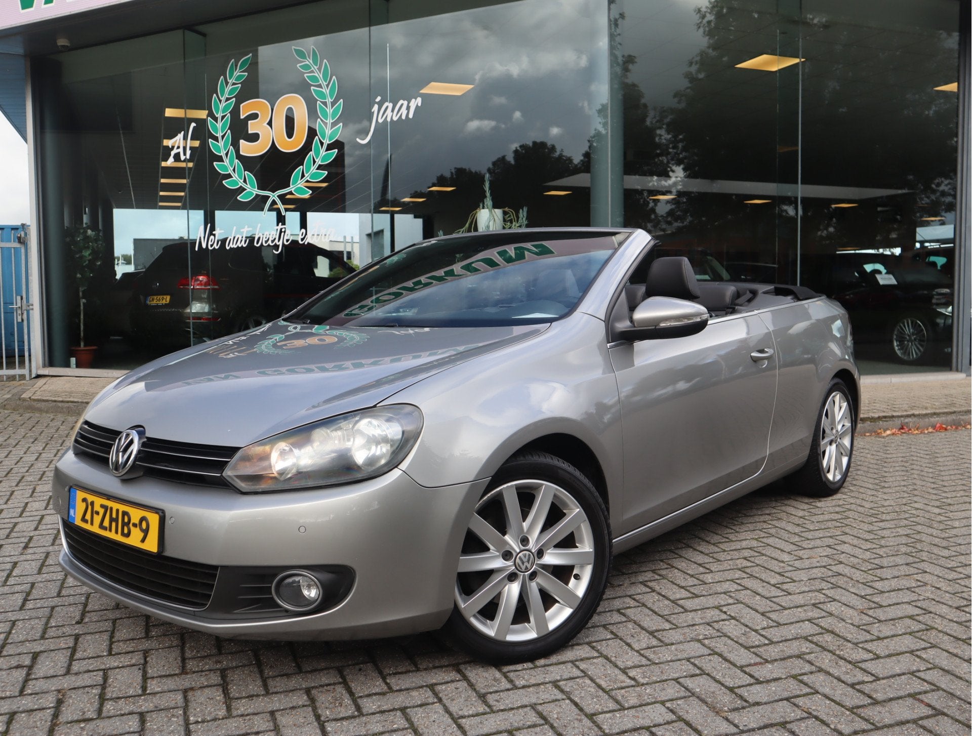 Volkswagen Golf Cabriolet 1.2 TSI BlueMotion Alcantara. wind, Voorwielaandrijving, 4 cilinders, Cabriolet, Alcantara