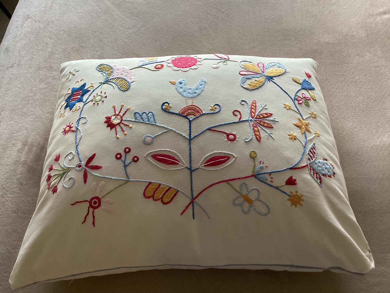 Kussen voor kinderkamer, Ophalen of Verzenden, Zo goed als nieuw, Kleed of Kussen