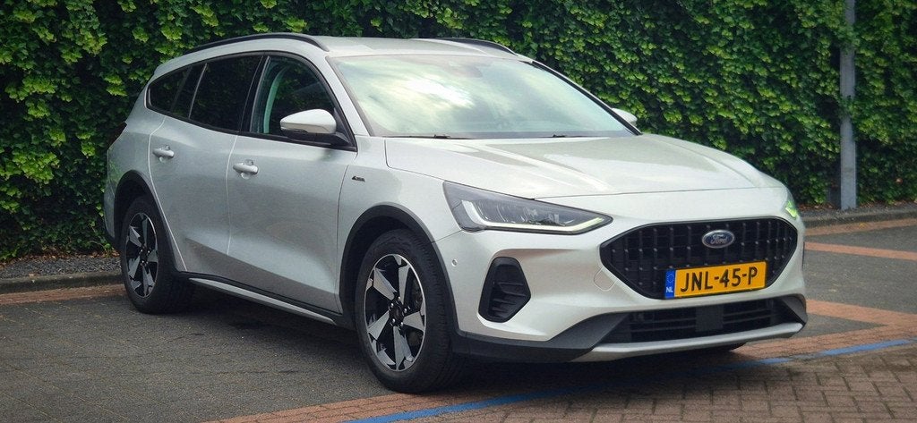 Ford Focus Wagon 1.0 EcoBoost Hybrid Active X Cam|Cruise|Sto, Auto's, Ford, Stof, Gebruikt, Euro 6, 155 pk