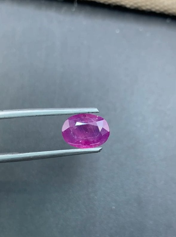 1.80 karaat natuurlijke Kashmir saffier (roze), Ophalen of Verzenden, Nieuw