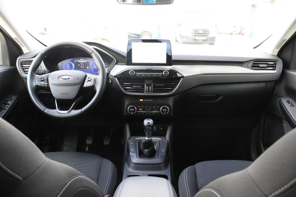 Ford Kuga 1.5 EcoBoost Titanium X Trekhaak 1800KG | Stoel +, Voorwielaandrijving, 15 km/l, 150 pk, Leder en Stof