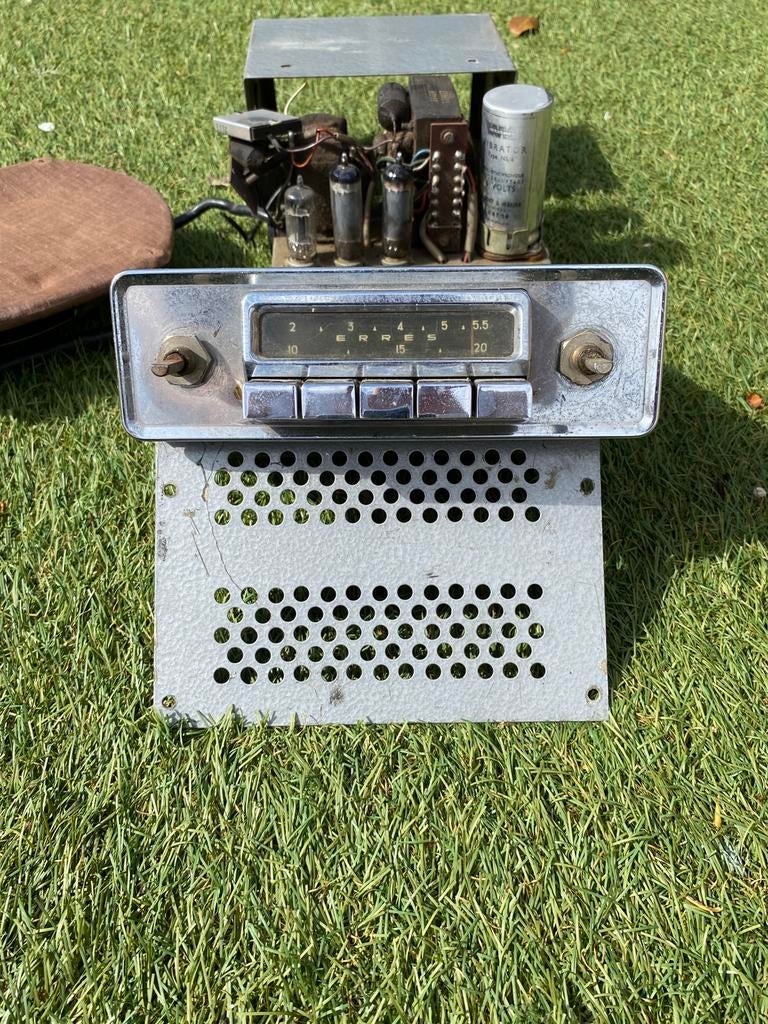 Buizen autoradio buizen radio nederlandse auto, Antiek en Kunst, Ophalen of Verzenden