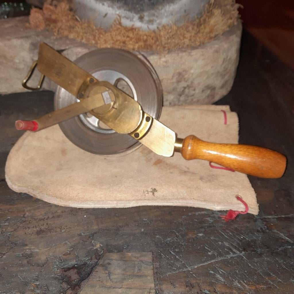 BMI Ahrend meetlintmeter - Meetlint, Antiek en Kunst, Ophalen of Verzenden