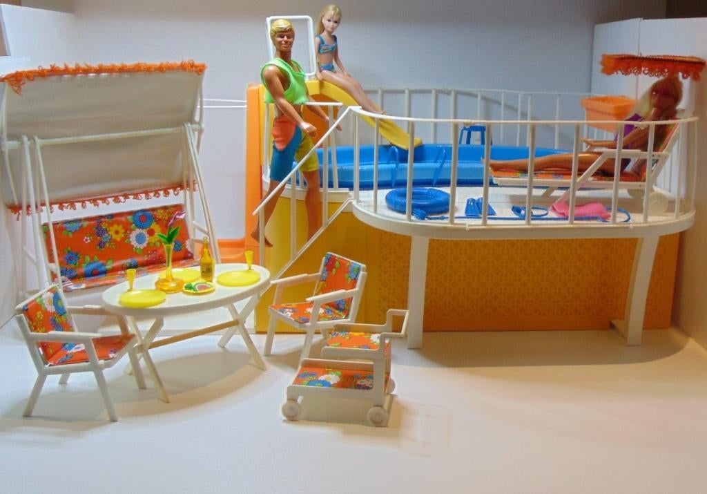 Mattel Barbie Dream Pool en tuinset, Ophalen of Verzenden, Gebruikt, Accessoires