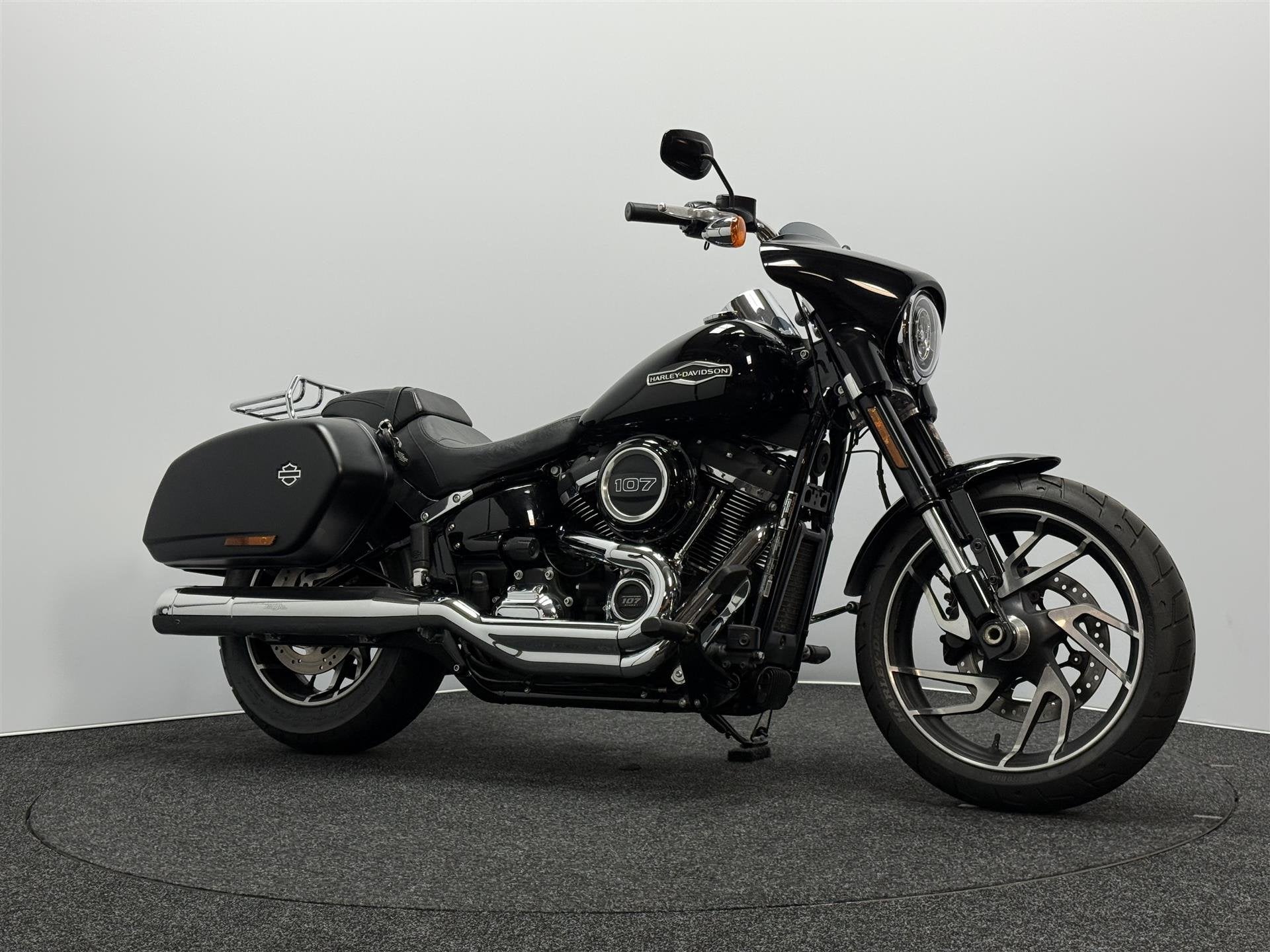 Harley-Davidson Sport Glide 107 FLSB, 1745 cc, Chopper, Bedrijf, ABS