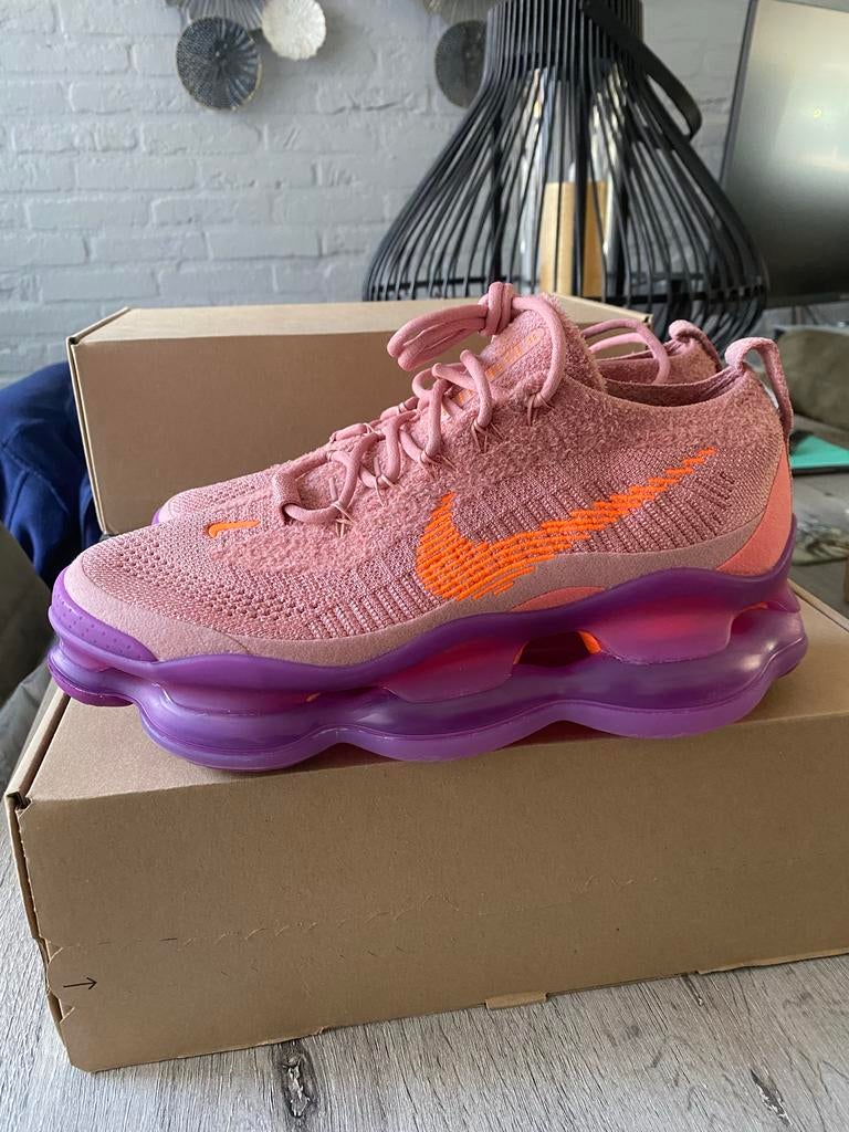 Nike Air Max Scorpion FK Roze Maat 41 Nieuw in Doos, Ophalen, Nieuw, Overige kleuren