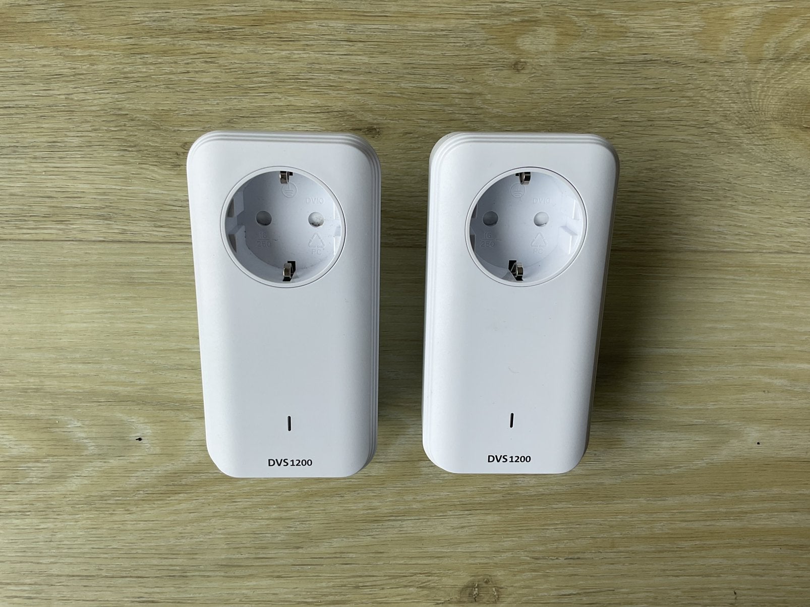 Draadloze verbindingset 1200 + 1 Sitecom homeplug incl., Ophalen of Verzenden, Zo goed als nieuw