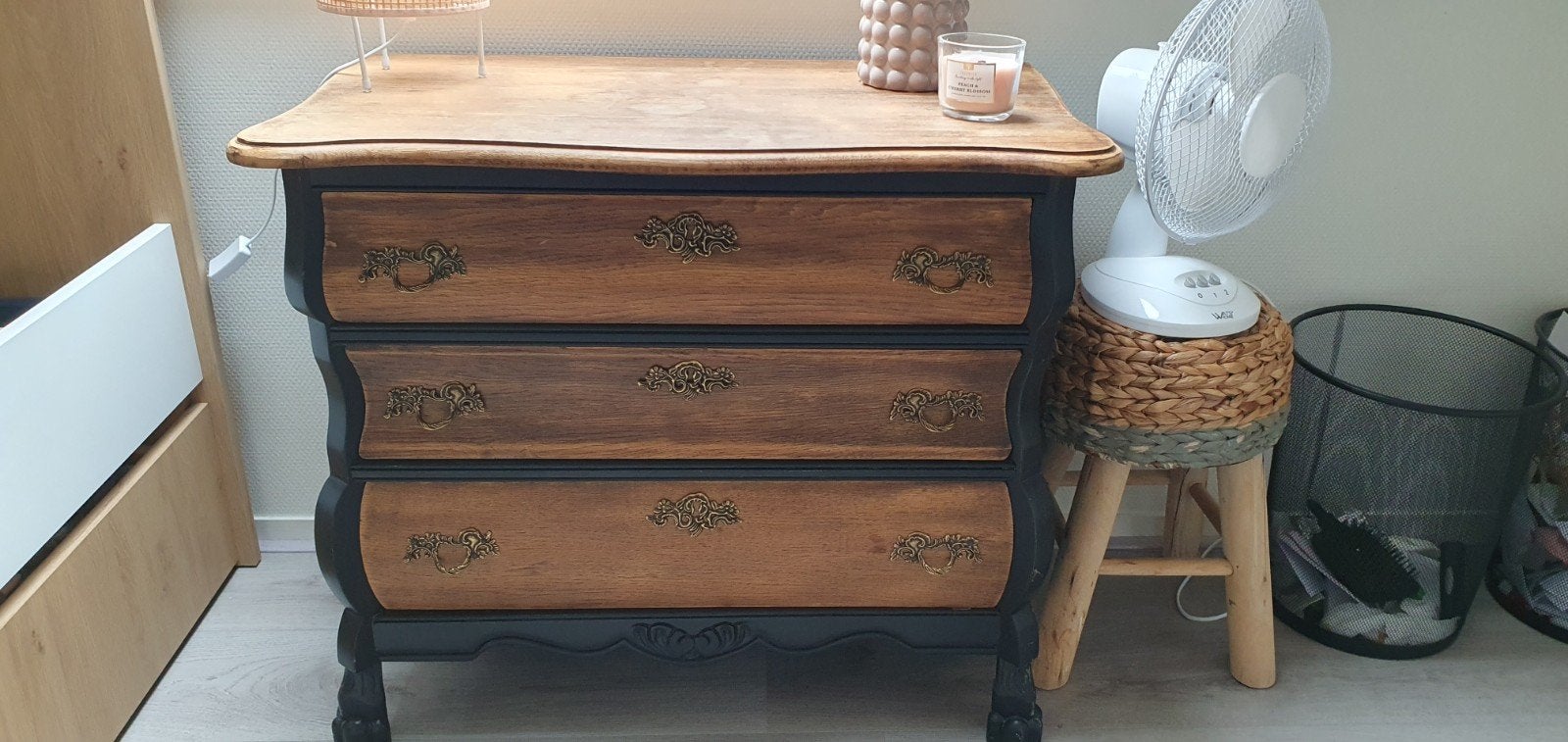 Vintage ladekast/commode - Zwart en hout, Huis en Inrichting, Kasten | Ladekasten, Ophalen, 25 tot 50 cm, Minder dan 100 cm