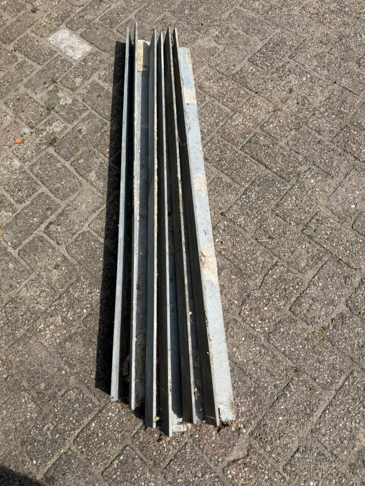 Stalen hoekprofiel / latei, Doe-het-zelf en Verbouw, Metalen, Ophalen, Gebruikt