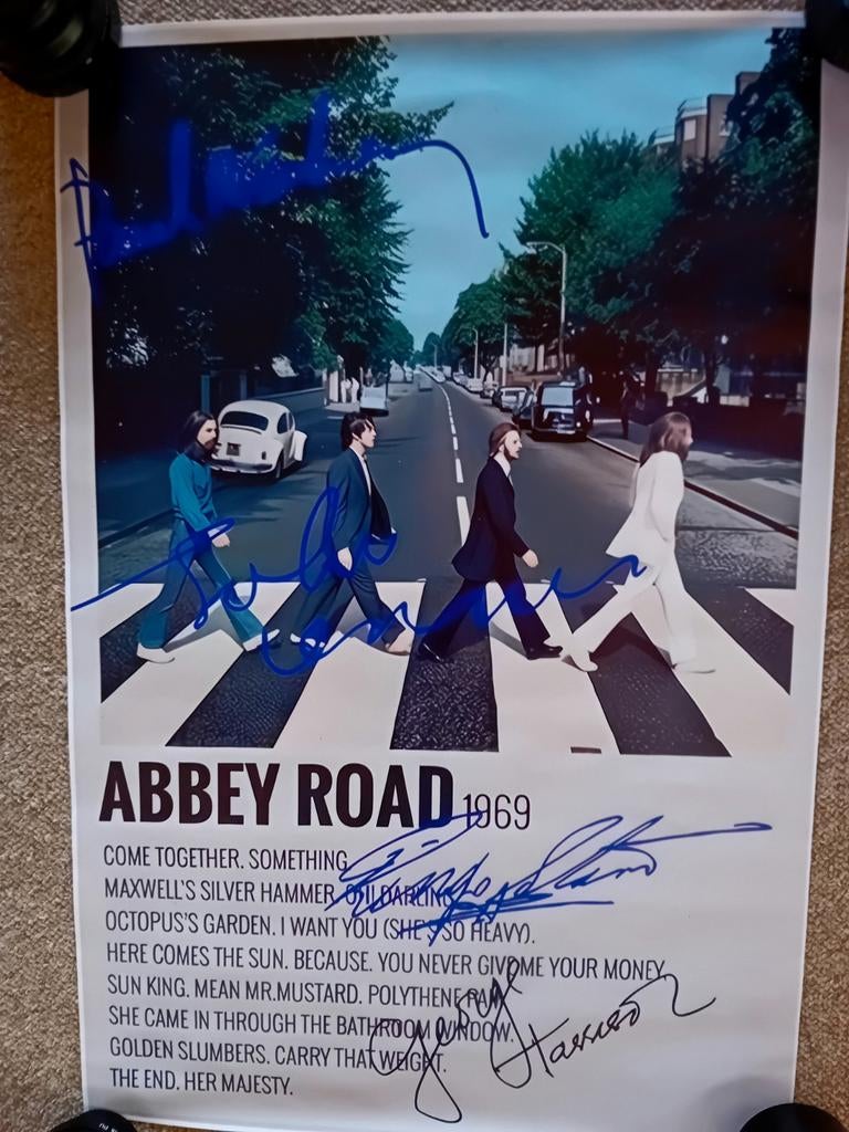 The Beatles Abbey Road Poster poster copy  Gesigneerd op can, Rechthoekig Staand, Ophalen of Verzenden, Zo goed als nieuw, A1 t/m A3