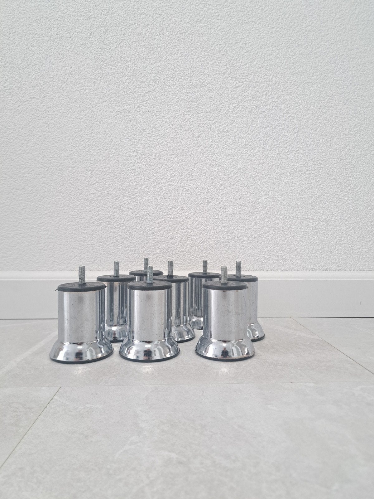 Set van 8 chromen poten, Ophalen, Zo goed als nieuw, Modern