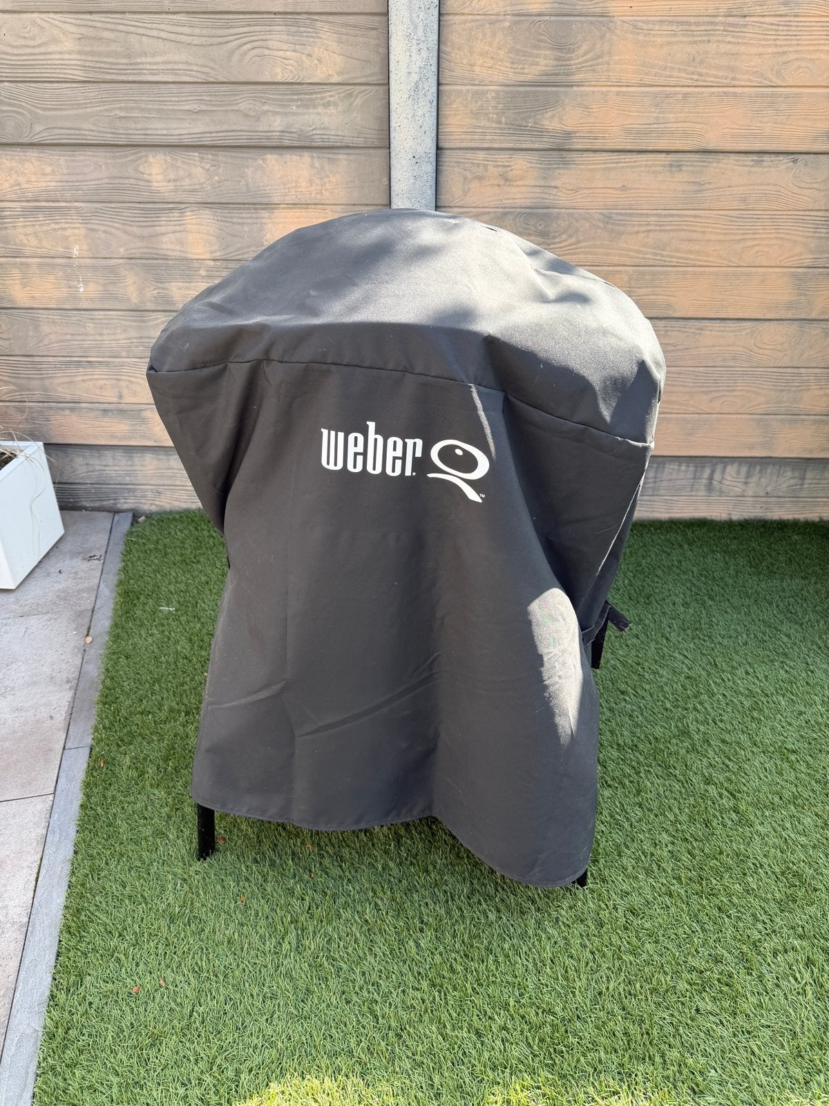 Elektrische barbecue Weber Q1400 met onderstel en hoes, Ophalen, Gebruikt