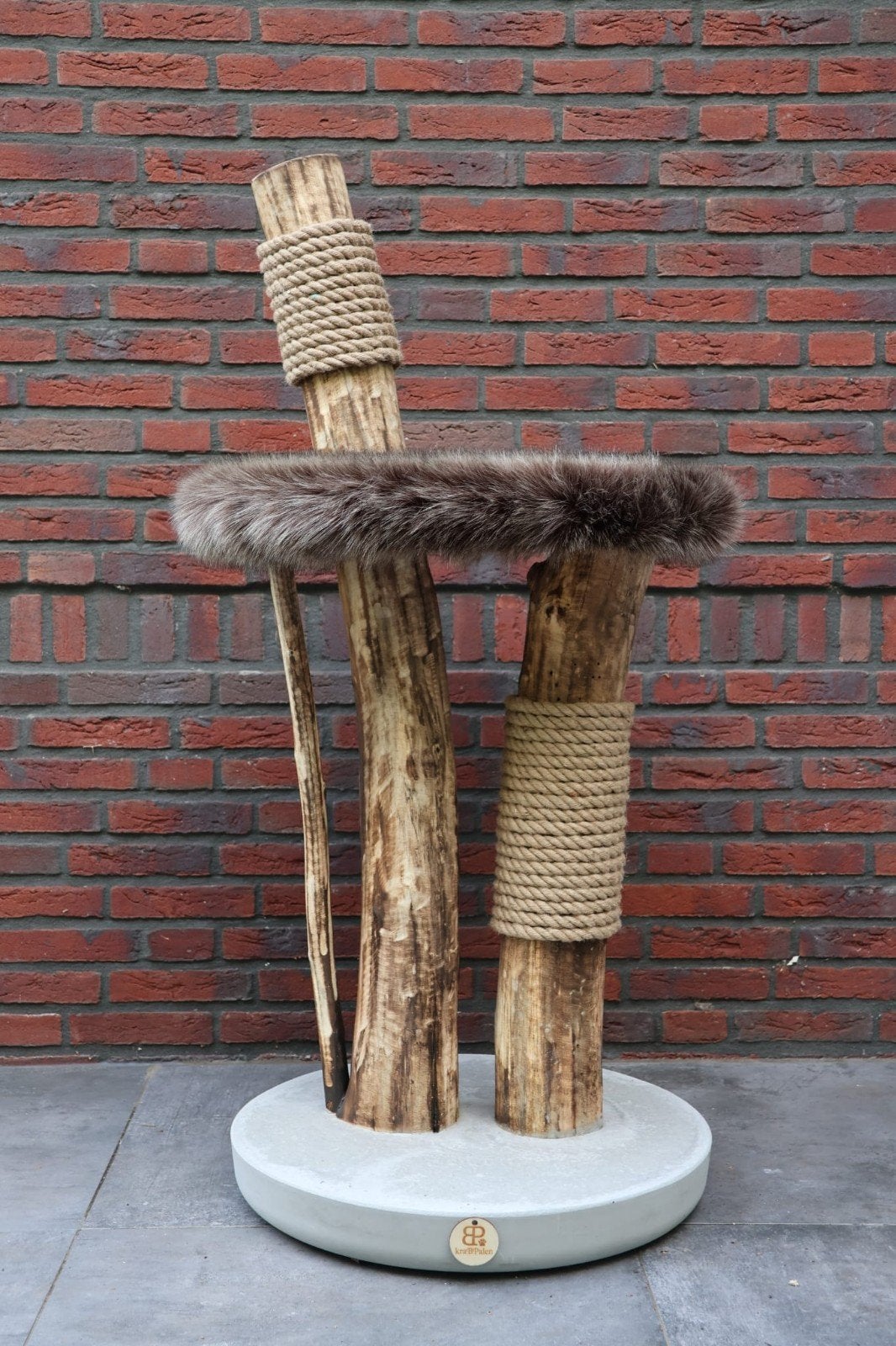 beer/vos bruin bonte stof uit Frankrijk met echtehouten pale, Dieren en Toebehoren, Ophalen of Verzenden, Nieuw, Krabpaal