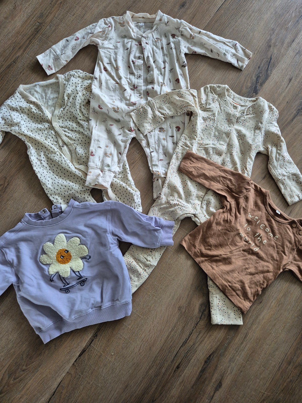 Babykleding pakket - onesie's, trui en shirt maat 68, Ophalen of Verzenden, Zo goed als nieuw, Diverse, Jongetje of Meisje