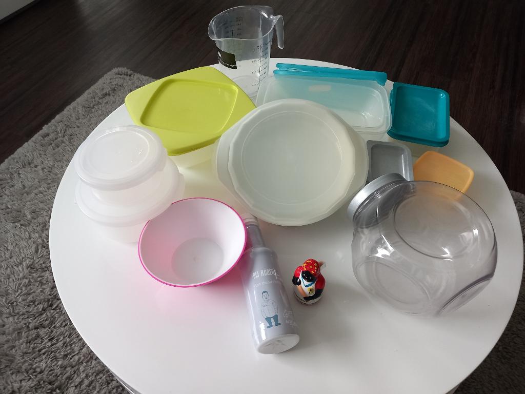 Allerlei bakjes, maatbeker, snoeppot, cocktailprikkerhouder, Ophalen of Verzenden