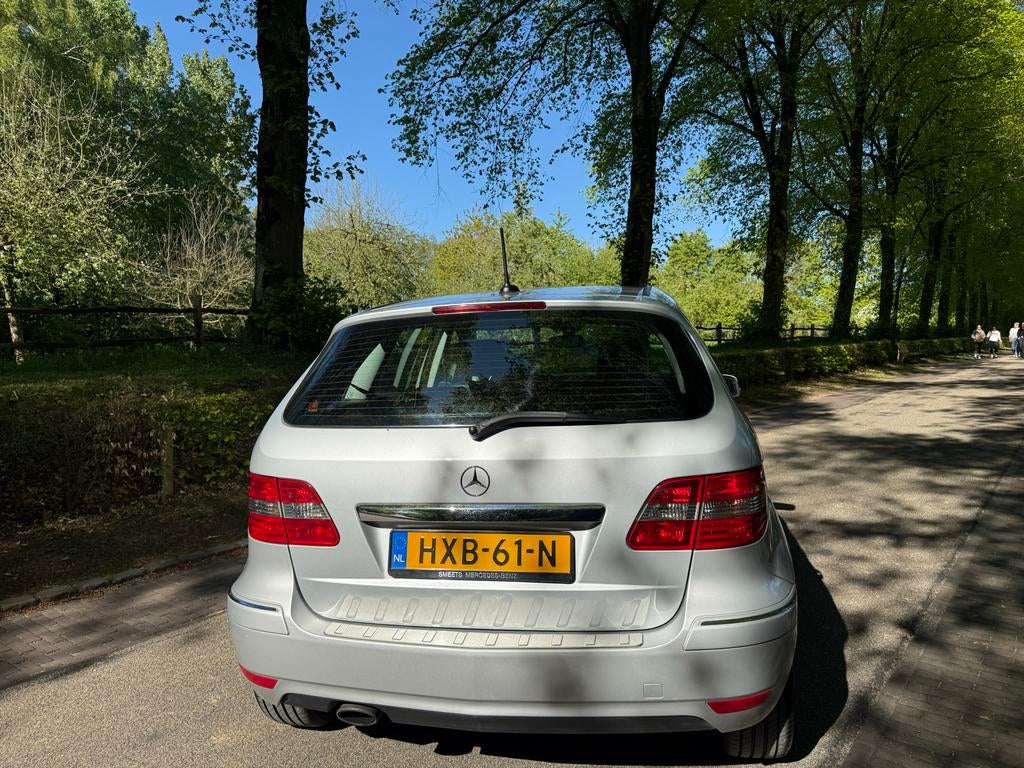 Mercedes-Benz B-Klasse 1.7 B180 5DRS NAVI  2010, Auto's, Mercedes-Benz, Particulier, B-Klasse, Benzine, MPV, Handgeschakeld, Geïmporteerd