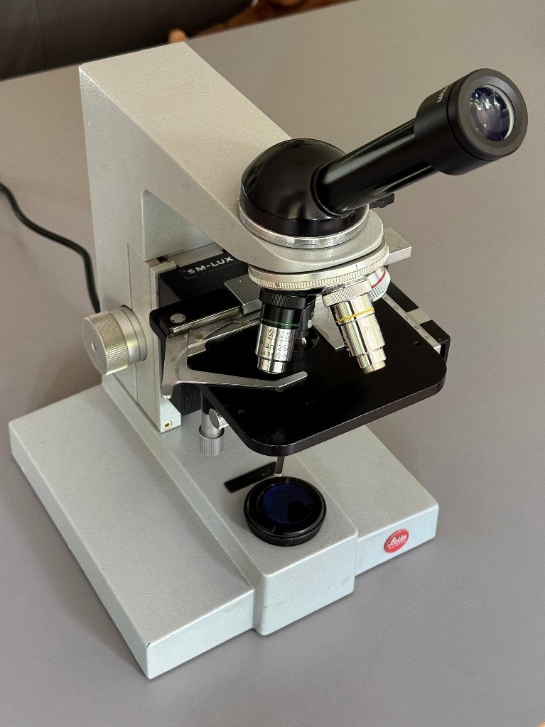 LEITZ SM-LUX MET MOOIE OBJECTIEVEN EN GOED OCULAIR, Ophalen of Verzenden, Gebruikt, Minder dan 400x