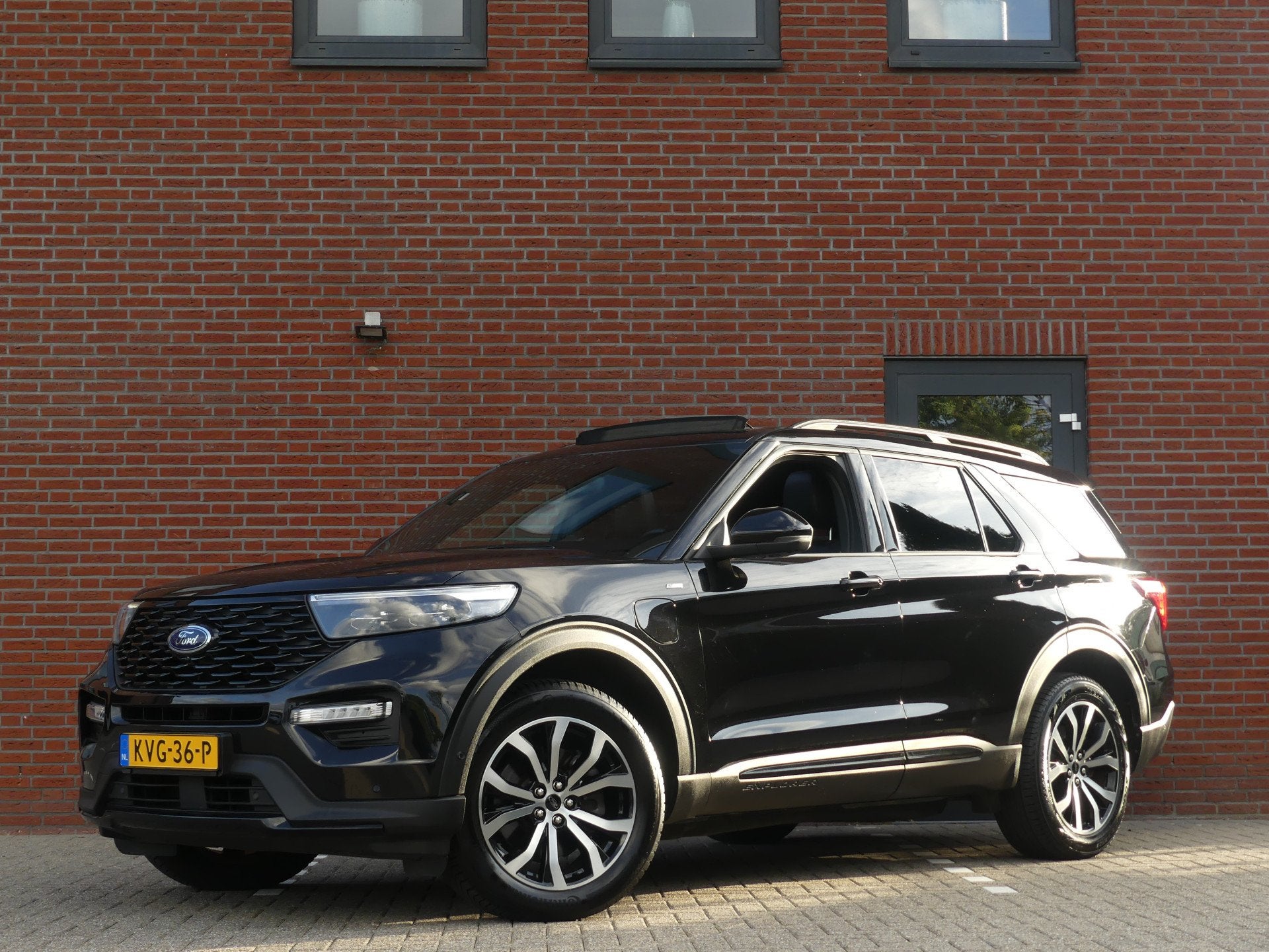 Ford Explorer 3.0 V6 EcoBoost PHEV ST-Line / Dealer onderhou, Auto's, Automaat, Dealer onderhouden, Gebruikt, 2441 kg