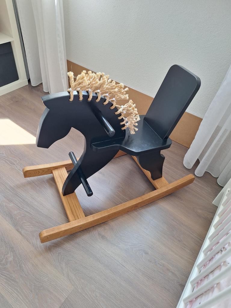 Hobbelpaard. Te koop. Door opa gemaakt., Ophalen